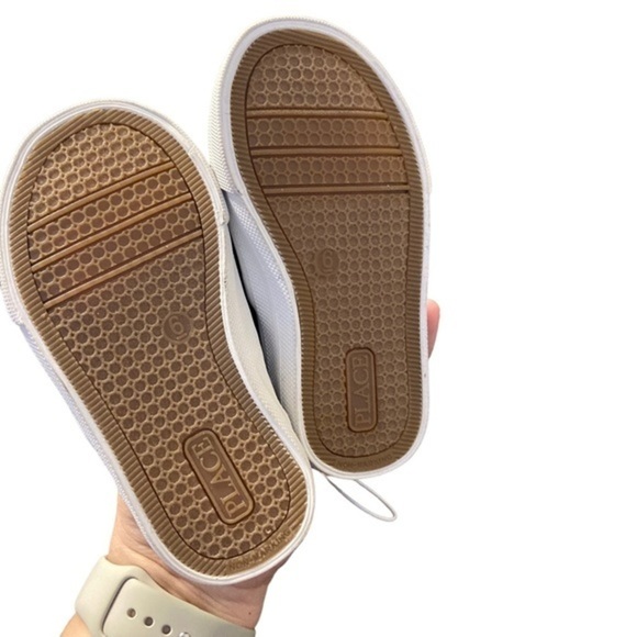 Place Black Sneakers NWOT Unisex For Kids - Picture 3 of 5